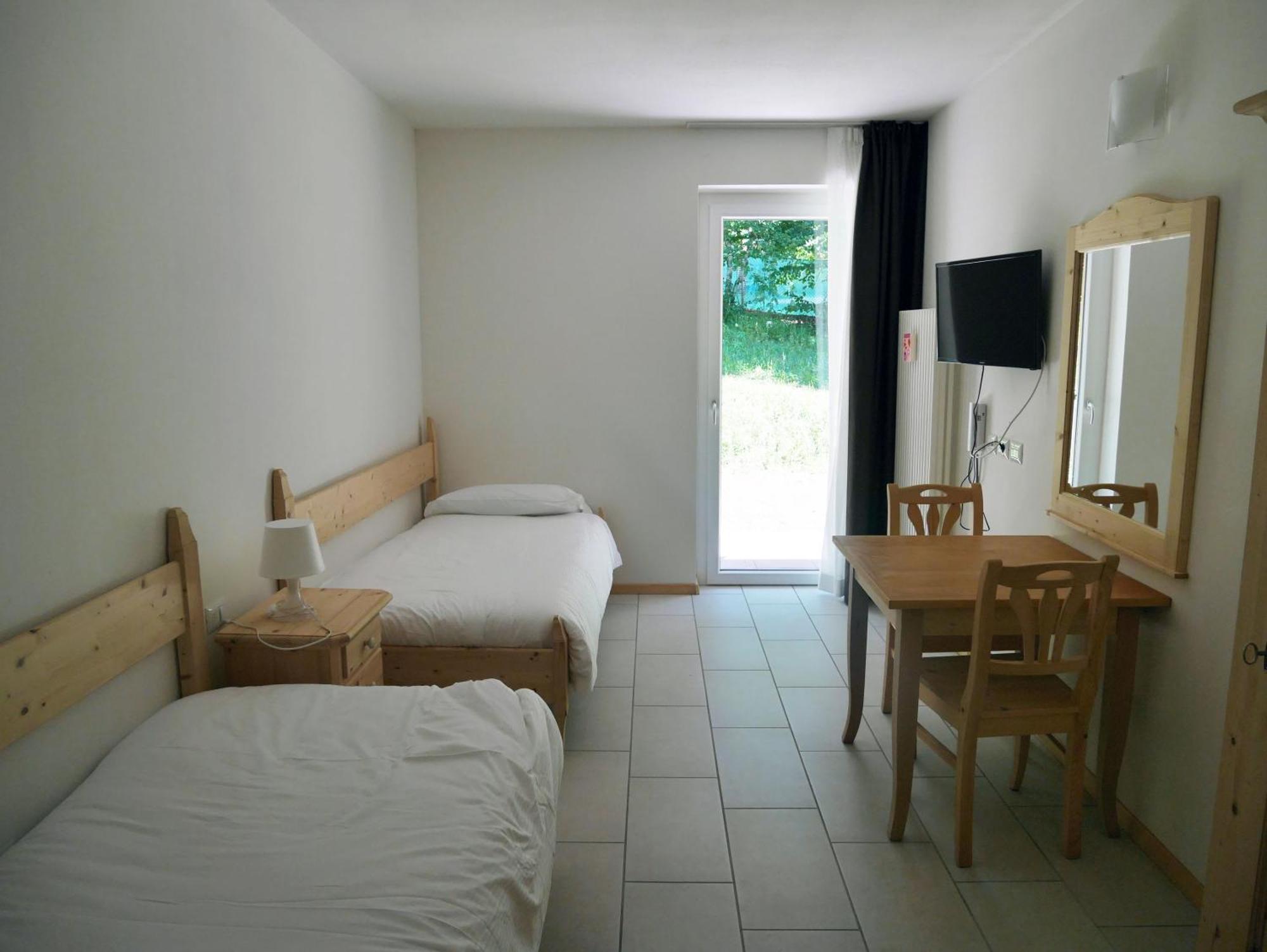 Hotel Elbele Garni Folgaria Δωμάτιο φωτογραφία
