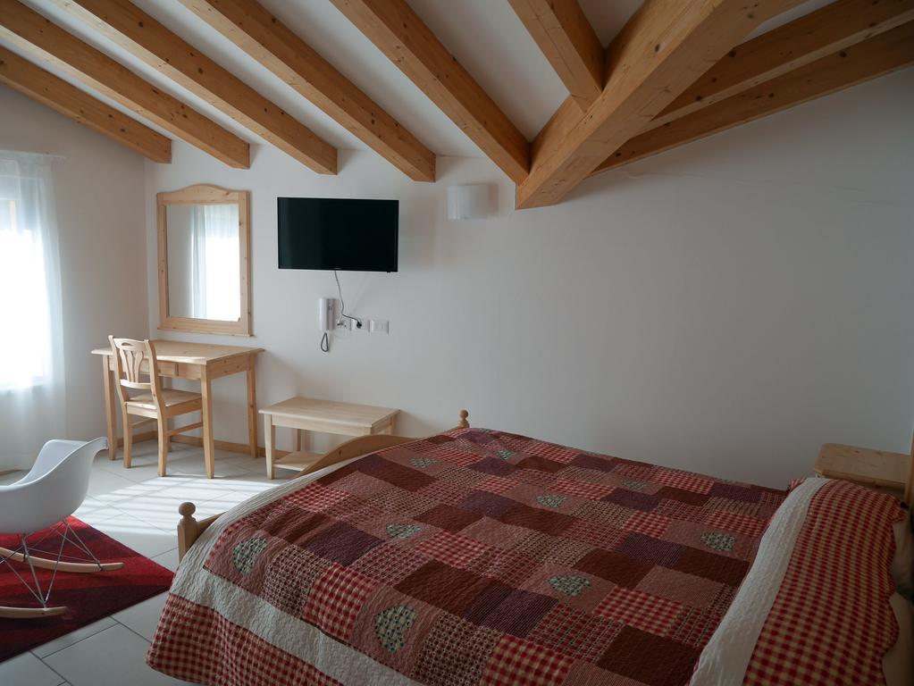 Hotel Elbele Garni Folgaria Εξωτερικό φωτογραφία
