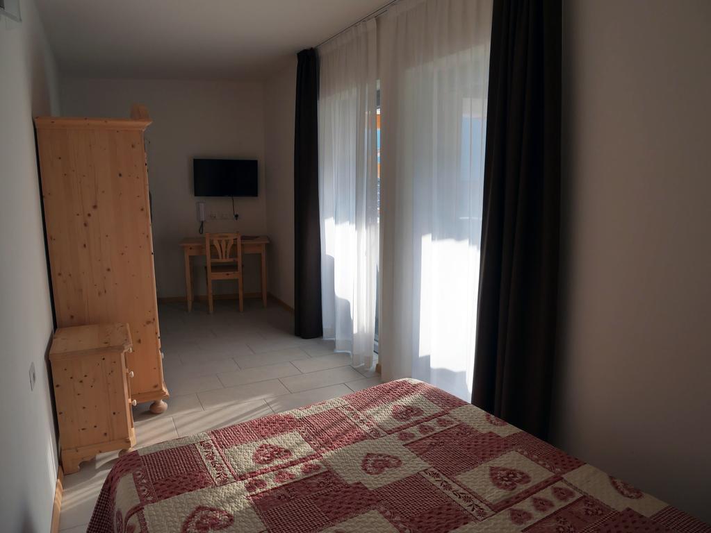 Hotel Elbele Garni Folgaria Εξωτερικό φωτογραφία